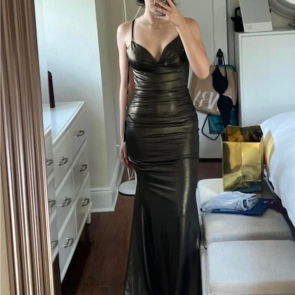 La Femme | Dresses | Black And Gold Open Back Prom Dress In Size From La  Femme With Padding | Poshmark
